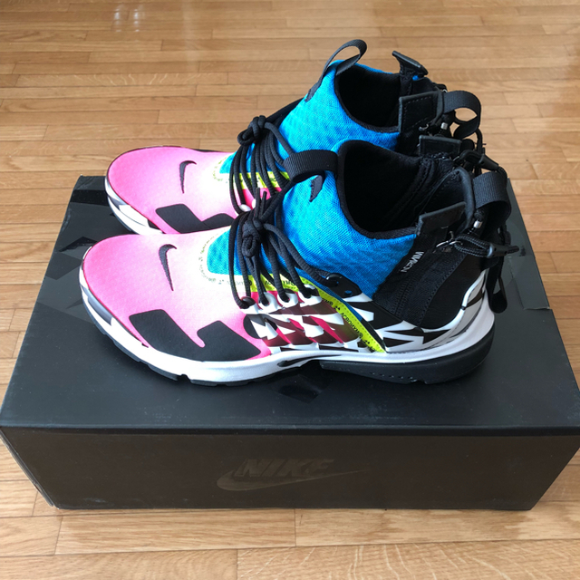 NIKE(ナイキ)のNIKE ACRONYM AIR PRESTO UTILITY 26.0cm メンズの靴/シューズ(スニーカー)の商品写真