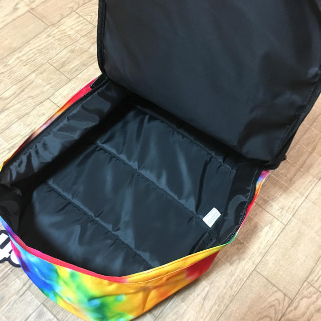 新品未使用品 neff リュック