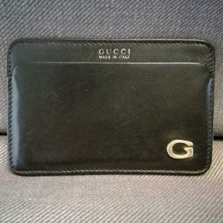 グッチ(Gucci)のGUCCI　パスケース(名刺入れ/定期入れ)