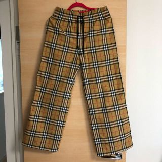 バーバリー(BURBERRY)のBurberry パンツ(カジュアルパンツ)