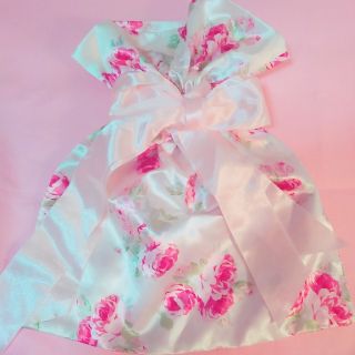 ローラアシュレイ(LAURA ASHLEY)のローラアシュレイのきんちゃく(ポーチ)