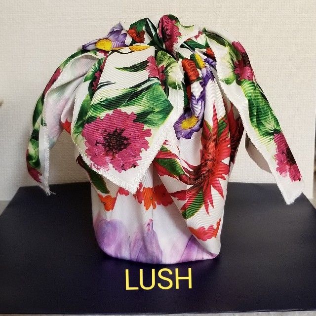 LUSH(ラッシュ)のLUSH　ラッシュノットラップ レディースのファッション小物(バンダナ/スカーフ)の商品写真