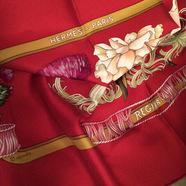 Hermes(エルメス)のエルメス 大判 シルクスカーフ ゆか様専用 レディースのファッション小物(バンダナ/スカーフ)の商品写真