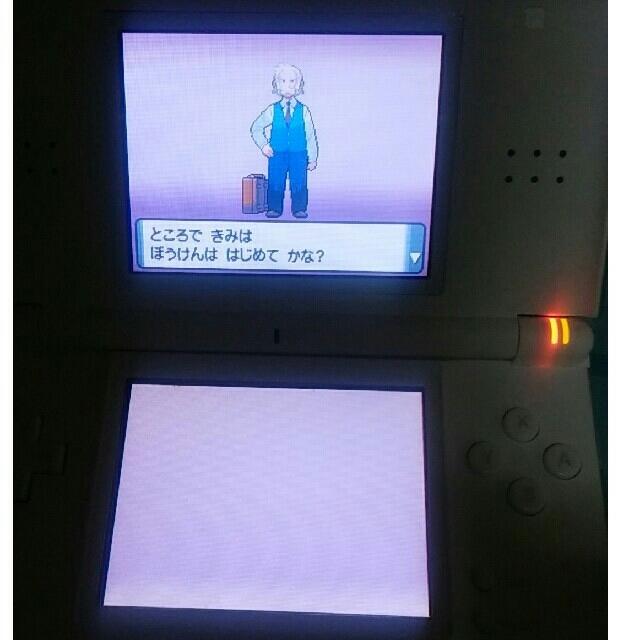 DS Lite 白　ポケモンgbaルビーとDSパールのセットで