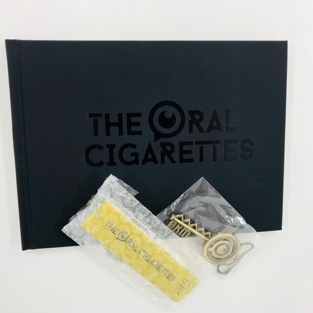 【scala様専用】THE ORAL CIGARETTES ファンクラブ特典 エンタメ/ホビーのタレントグッズ(ミュージシャン)の商品写真