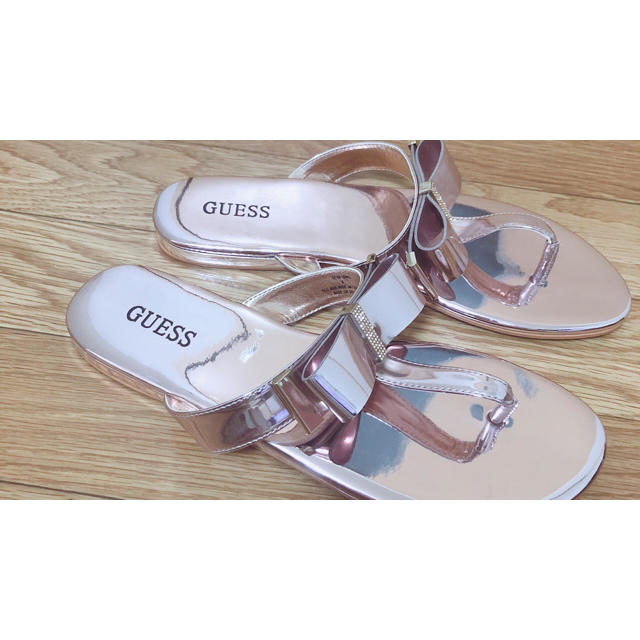 GUESS(ゲス)のGUESS リボンサンダル レディースの靴/シューズ(サンダル)の商品写真