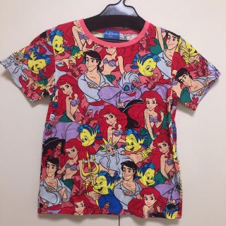 ディズニー(Disney)のアリエル 総柄 Tシャツ(Tシャツ(半袖/袖なし))