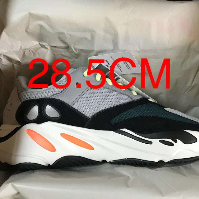 28.5CM yeezy boost 700 新品