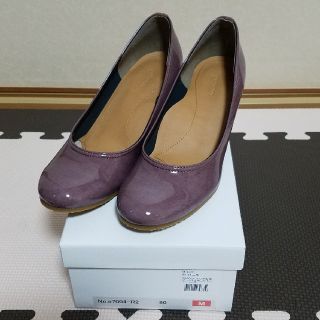 更に値下中☆ecolocoオリジナル　ウェッジソールパンプス　合成皮革エナメル(ハイヒール/パンプス)