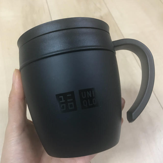 UNIQLO(ユニクロ)のユニクロ ノベルティ 蓋付きステンレスマグ 280ml【新品】 インテリア/住まい/日用品のキッチン/食器(タンブラー)の商品写真