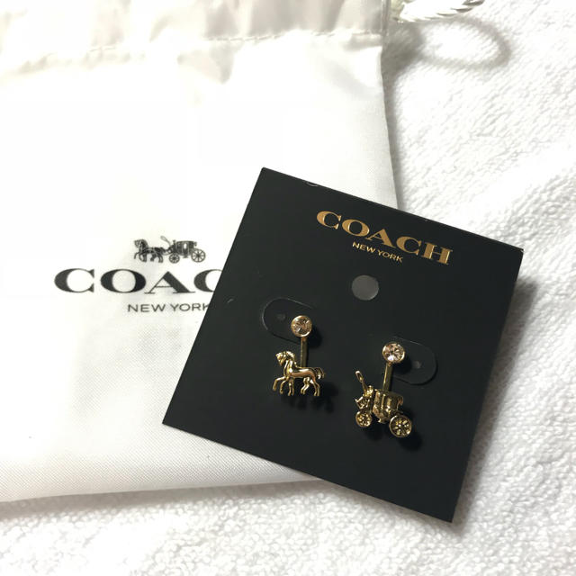 COACH(コーチ)の新品COACH 馬車ピアス レディースのアクセサリー(ピアス)の商品写真