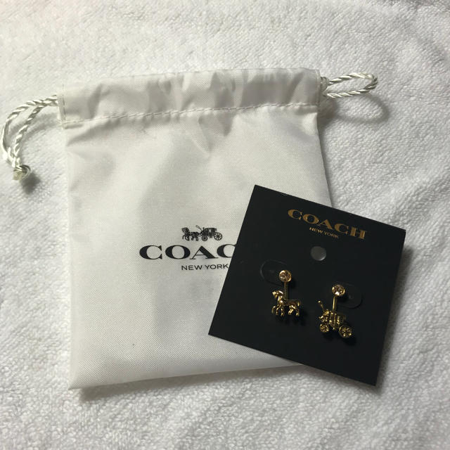 COACH(コーチ)の新品COACH 馬車ピアス レディースのアクセサリー(ピアス)の商品写真