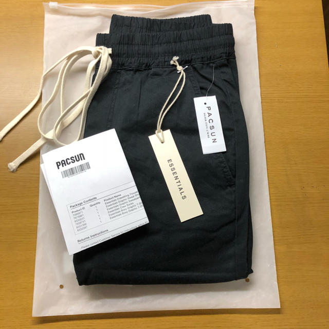 FEAR OF GOD(フィアオブゴッド)のFOG Essentials Drawstring Trouser Pants メンズのパンツ(その他)の商品写真