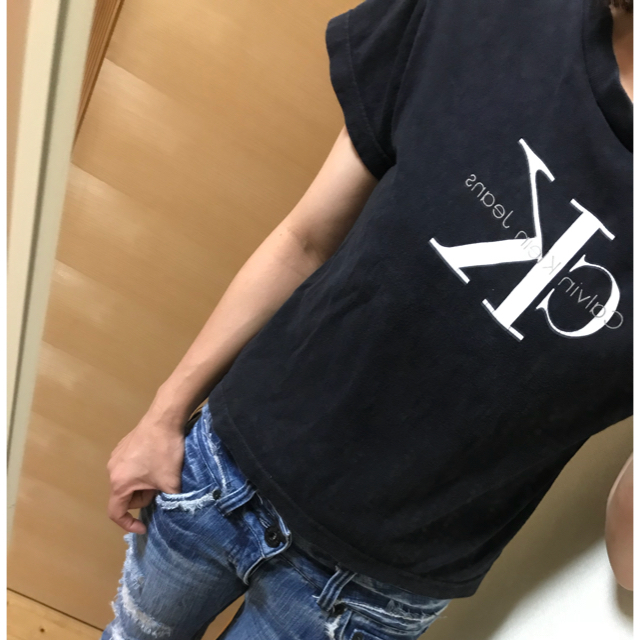 Calvin Klein(カルバンクライン)のカルバン クライン ショート丈 Tシャツ レディースのトップス(Tシャツ(半袖/袖なし))の商品写真