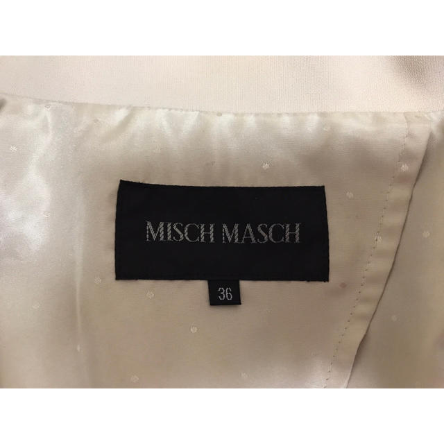 MISCH MASCH(ミッシュマッシュ)のomi様専用 MISCH MASCH ジャケット ベージュ袖折り返しレース レディースのジャケット/アウター(テーラードジャケット)の商品写真