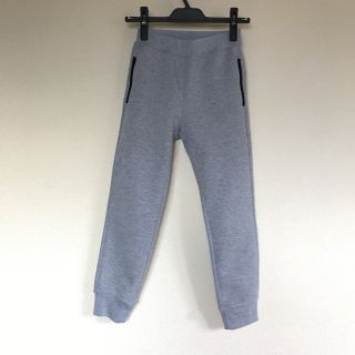 ユニクロ(UNIQLO)のUNIQLO ストレッチ  パンツ  新品  SALE☆(パンツ/スパッツ)