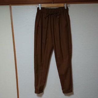 アーバンリサーチドアーズ(URBAN RESEARCH DOORS)のアーバンリサーチドアーズ  パンツ   タグ付き美品(カジュアルパンツ)