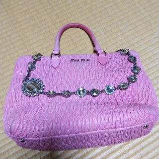 華原朋美さんご愛用 MIU MIU本革【定価21万円】 本革 ピンク