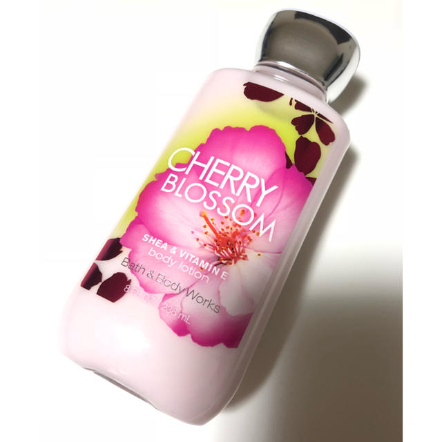 Bath & Body Works(バスアンドボディーワークス)のバスアンドボディワークス Bath&BodyWorks ローション クリーム コスメ/美容のボディケア(ボディローション/ミルク)の商品写真