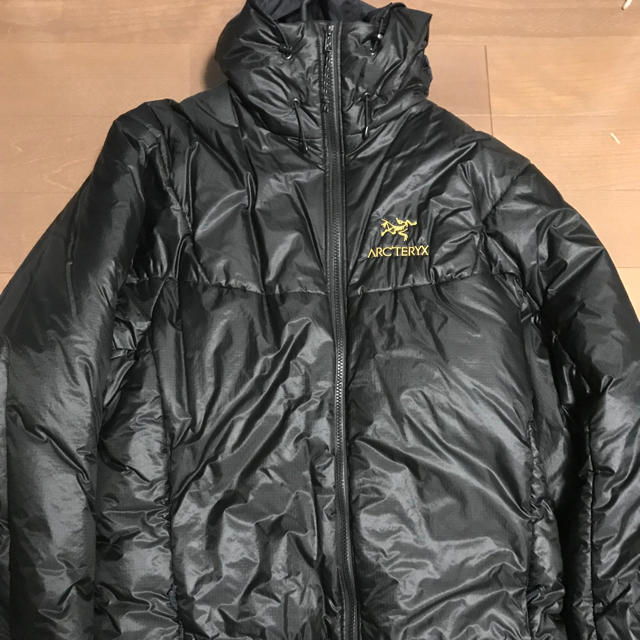 ARC'TERYX(アークテリクス)のアークテリクスジャケット希少カナダ製 メンズのジャケット/アウター(ダウンジャケット)の商品写真