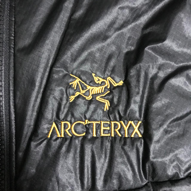 ARC'TERYX(アークテリクス)のアークテリクスジャケット希少カナダ製 メンズのジャケット/アウター(ダウンジャケット)の商品写真