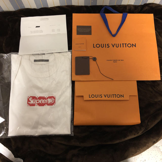 LOUIS VUITTON(ルイヴィトン)のSupreme&ルイヴィトン レディースのトップス(Tシャツ(半袖/袖なし))の商品写真