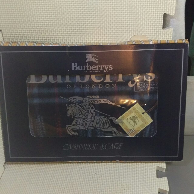 BURBERRY(バーバリー)のバーバリーズ　カシミア　マフラー レディースのファッション小物(マフラー/ショール)の商品写真