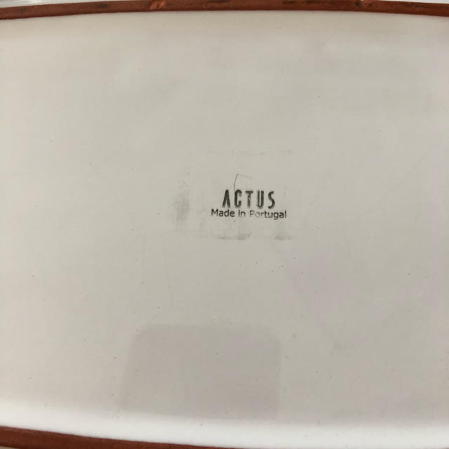 ACTUS(アクタス)のグラタン皿 耐熱皿 ポルトガル製 20cm×14cm ACTUS アクタス 4枚 インテリア/住まい/日用品のキッチン/食器(食器)の商品写真