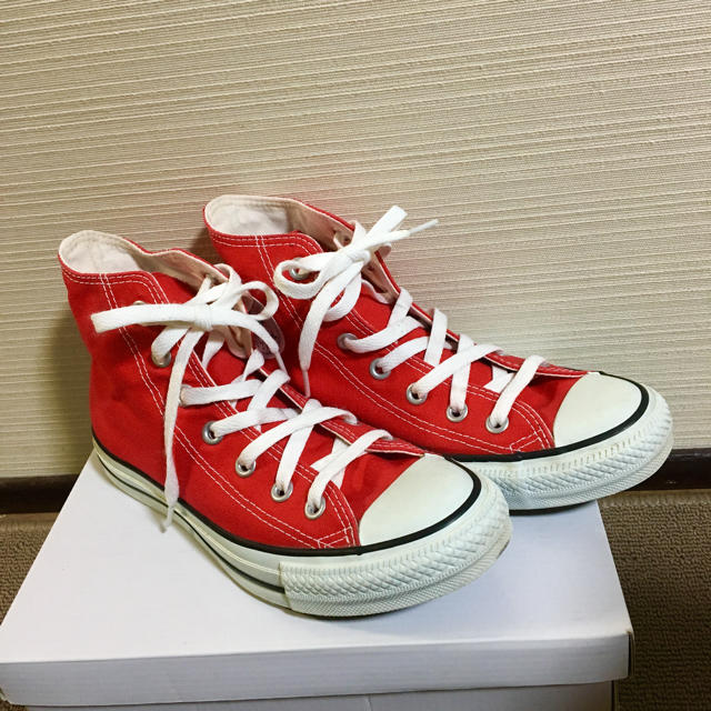 CONVERSE(コンバース)のCONVERSE☆オールスター☆赤24.5cm☆美品 レディースの靴/シューズ(スニーカー)の商品写真