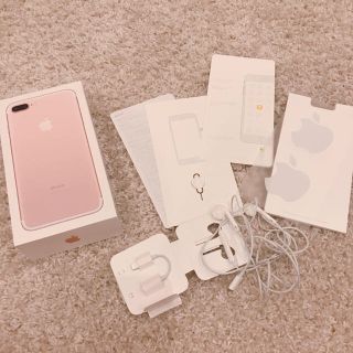 ソフトバンク(Softbank)の小雨さま専用、お値下げしました♡iPhone7plus 126G ピンク 美品(スマートフォン本体)