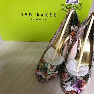 テッドベイカー(TED BAKER)のTED BAKERサンダル❤️👠(サンダル)