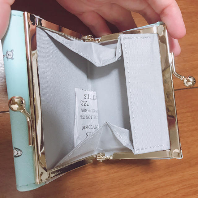 SNOOPY(スヌーピー)の大幅値下げ中‼️ファーロン＆スヌーピー2つ折り財布 レディースのファッション小物(財布)の商品写真