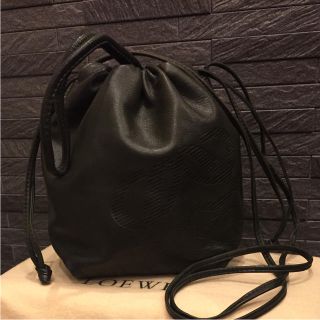 ロエベ(LOEWE)の【kao様専用】ロエベ  ナッパレザー アナグラム型押し ショルダーバッグ(ショルダーバッグ)