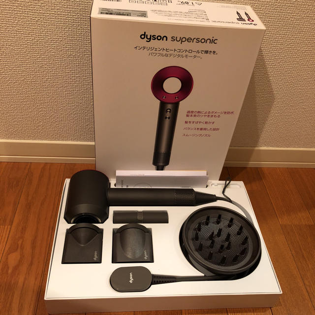 Dyson(ダイソン)のダイソン ドライヤー YK様専用 スマホ/家電/カメラの美容/健康(ドライヤー)の商品写真