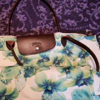 ロンシャン(LONGCHAMP)のLONGCHAMP　ロンシャン　花柄　大きめ　可愛い　レア　柄　トートバッグ(トートバッグ)