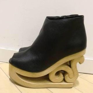 ジェフリーキャンベル(JEFFREY CAMPBELL)のジェフリーキャンベル スケートシューズ(ハイヒール/パンプス)