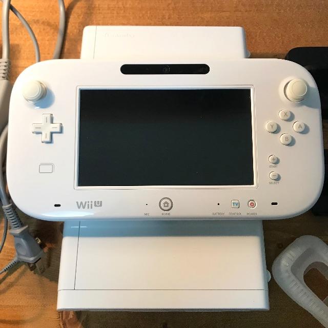 Wii U 本体セット + Wiiリモコン + クラシックコントローラー