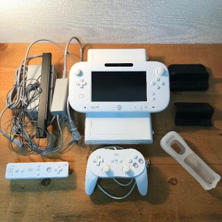 Wii本体 初期付属品セット＋リモコン&クラシックコントローラーセット