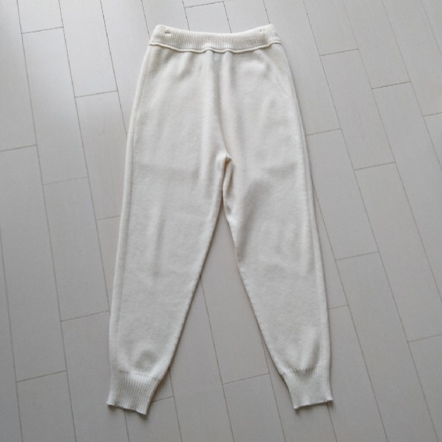 2セット以上購入で、おまけ1本 17AWドゥロワー定番カシミヤ ニット