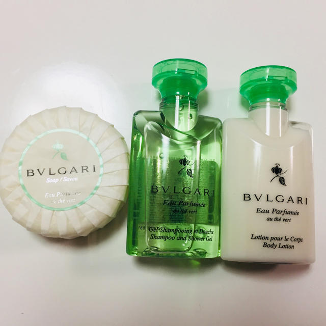 BVLGARI(ブルガリ)の値下げ ブルガリ アメニティセット コスメ/美容のキット/セット(サンプル/トライアルキット)の商品写真