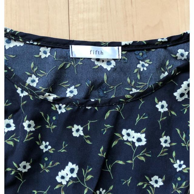 fifth(フィフス)のfifth 花柄 ノースリーブ ワンピース レディースのワンピース(ロングワンピース/マキシワンピース)の商品写真