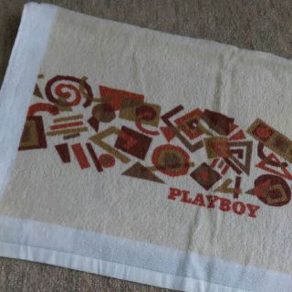 プレイボーイ(PLAYBOY)のPLAYBOY バスタオル　２枚　未使用(タオル/バス用品)