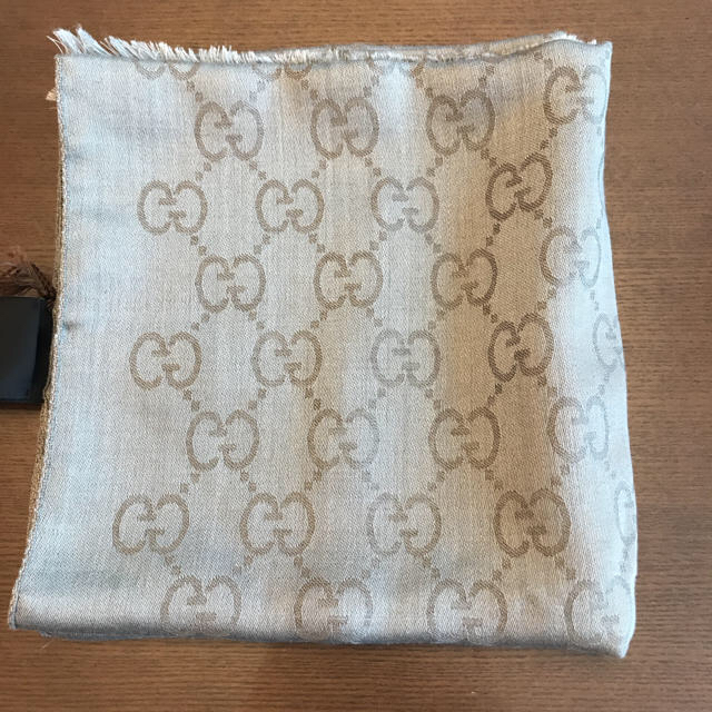 Gucci(グッチ)の智美3912様専用☆GUCCI☆ストール メンズのファッション小物(ストール)の商品写真