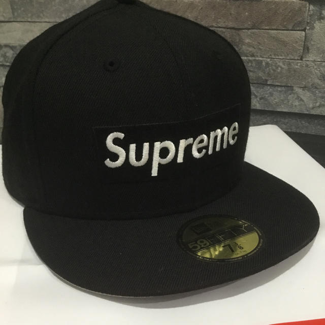 Supreme(シュプリーム)のシュプリーム R.i.p キャップ 7/8-3 メンズの帽子(キャップ)の商品写真