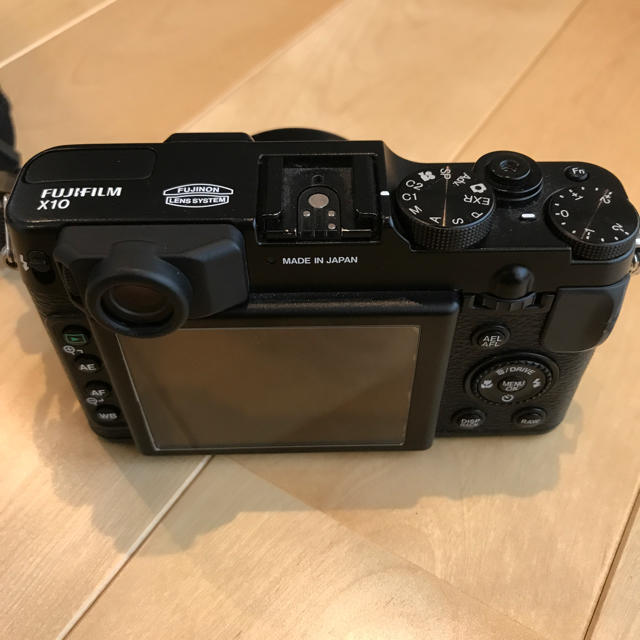 FUJIFILM x10  値下げしました！