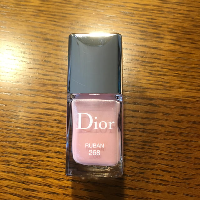 Dior(ディオール)のディオール🌟ヴェルニ💗ネイルエナメル コスメ/美容のネイル(マニキュア)の商品写真