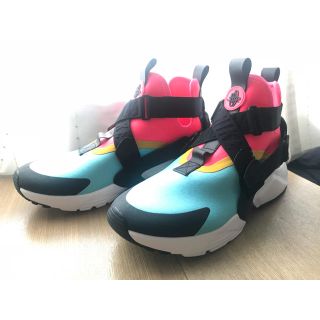 ナイキ(NIKE)のナイキ エアハラチシティ ウィメンズ 26cm 新品(スニーカー)