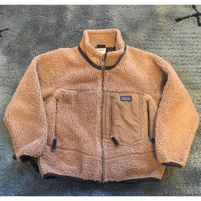 patagonia(パタゴニア)のパタゴニア キッズ フリース XS（5-6） キッズ/ベビー/マタニティのキッズ服男の子用(90cm~)(ジャケット/上着)の商品写真