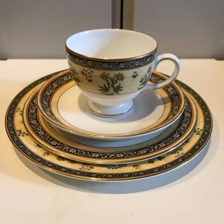 ウェッジウッド(WEDGWOOD)のウエッジウッド インディア  カップ&ソーサー 18㎝20㎝プレート(食器)