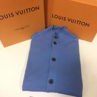 ルイヴィトン(LOUIS VUITTON)のこもも様専用 ルイヴィトン カシミヤ セーター カーディガン 美品！(カーディガン)